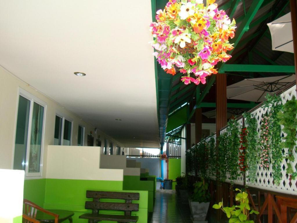 Nayai Resort Csalong Kültér fotó